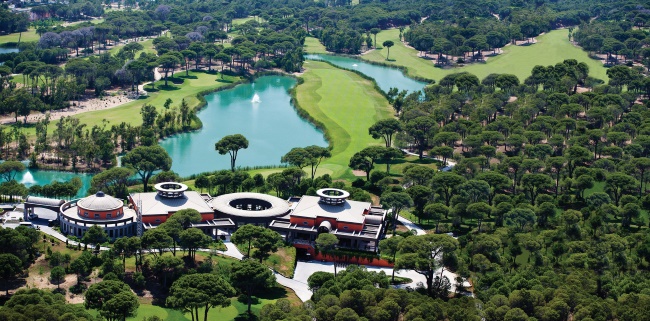 Клубный дом Cornelia Golf Club. Фото: corneliaresort.com Гольф по-турецки: Cornelia Golf Club