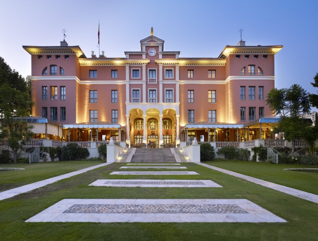 Villa Padierna: испанское побережье, итальянский стиль, шотландская игра