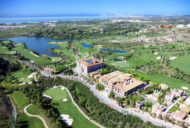 Villa Padierna: испанское побережье, итальянский стиль, шотландская игра