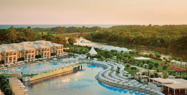 Гольф по-турецки: Titanic Golf Club & Titanic Deluxe Golf Belek