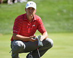 PGA Tour: FedEx Cup Playoffs: Barclays, кат. Бубба Уотсон захватил единоличное лидерство с результатом 133 (-7), а Джордан Спит не сумел пройти кат и покинул вершину Мирового Рейтинга