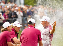 Лукас Херберт побеждает с рекордным счетом на турнире LIV Golf UK