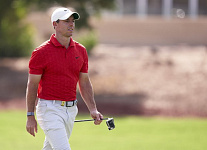 European Tour: DP World Tour Championship, день третий. Рори Макилрой лидирует перед финальным раундом