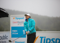 LET: Tipsport Golf Masters, кат. Мария Верченова показывает счет 67 (-4)