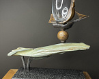 Новые авторские гольф-кубки в Галерее современного искусства  Form & Bronze