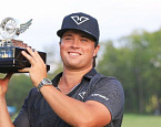 LIV Golf Indianapolis: Майкл Ла Сассо - самый юный чемпион в истории Лиги