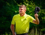 PGA Tour: FedExCup Playoffs: Dell Technologies Championship, день третий. Брайсон Дешамбо близок к новому титулу