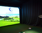 Симуляторы HD Golf, установленные во флагманском магазине Golf East в Москва-Сити, это новый уровень приближения к реальности