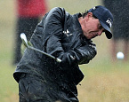 Open Championship, кат. Капризы погоды не помешали Филу Микелсону удержать лидерство