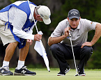 Что в бэге у победителя турнира RBC Heritage Джима Фьюрика