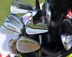 Что в бэге у победителя турнира Northern Trust Дастина Джонсона
