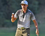 PGA Tour: FedEx Cup Playoffs: Перед финальным раундом Barclays со счетом (-9) лидирует Рикки Фаулер