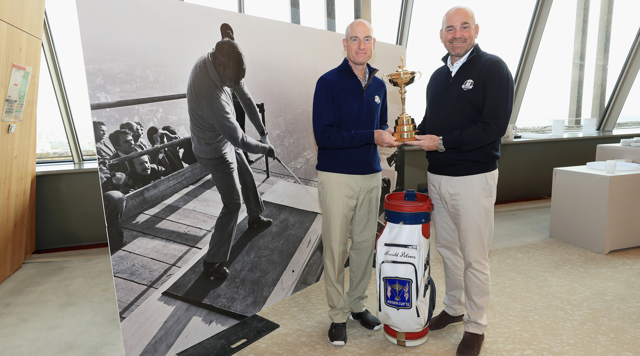Ryder Cup 2018: капитаны сборных повторили легендарный удар Арнольда Палмера