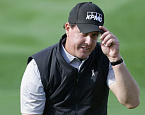 PGA Tour: Career Builder Challenge, день второй. Фил Микелсон набирает обороты